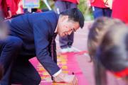 开云体育登录-决胜之战，运动员拼尽全力向着目标
