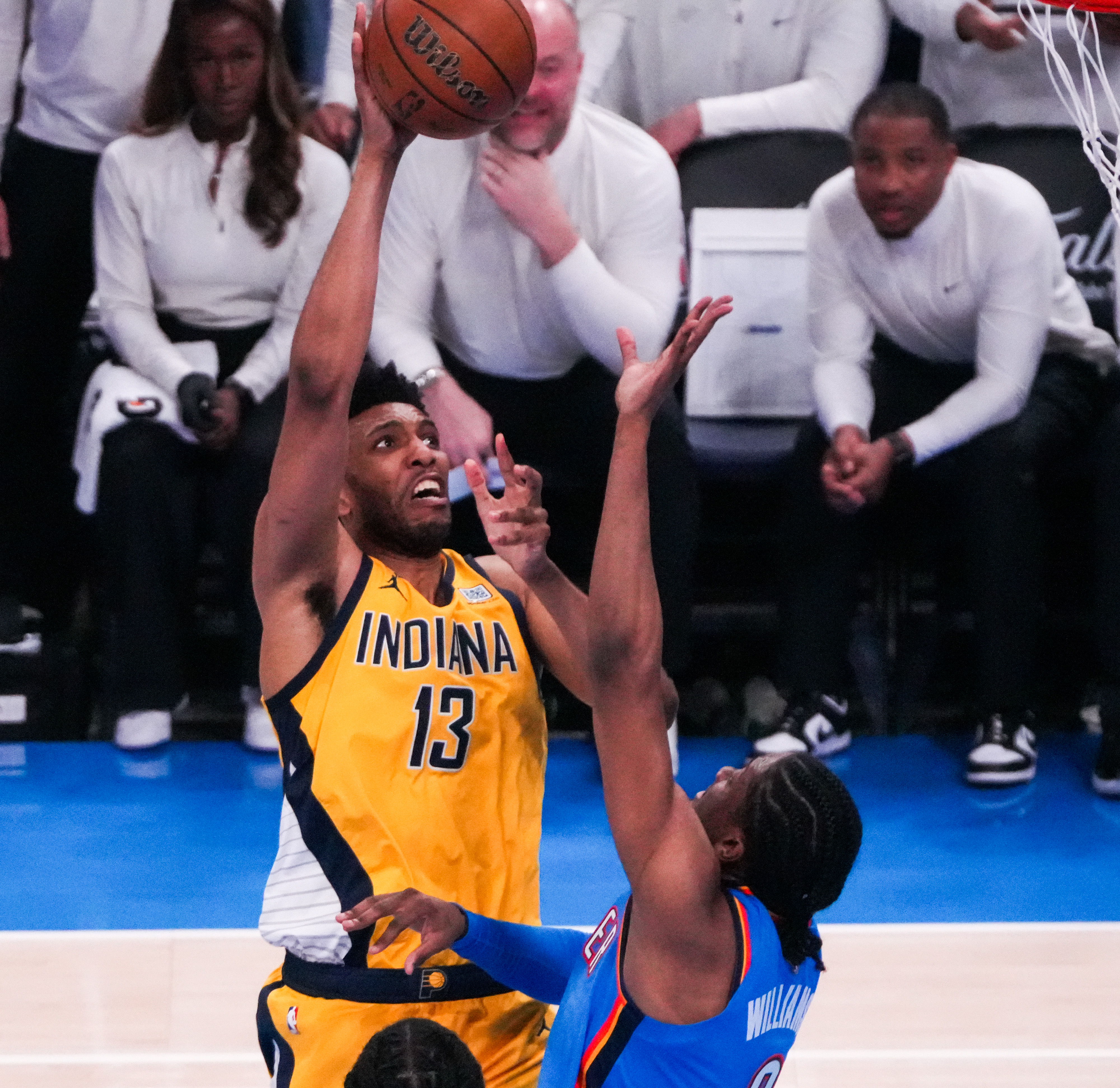 雷霆大胜篮网，雷霆连胜