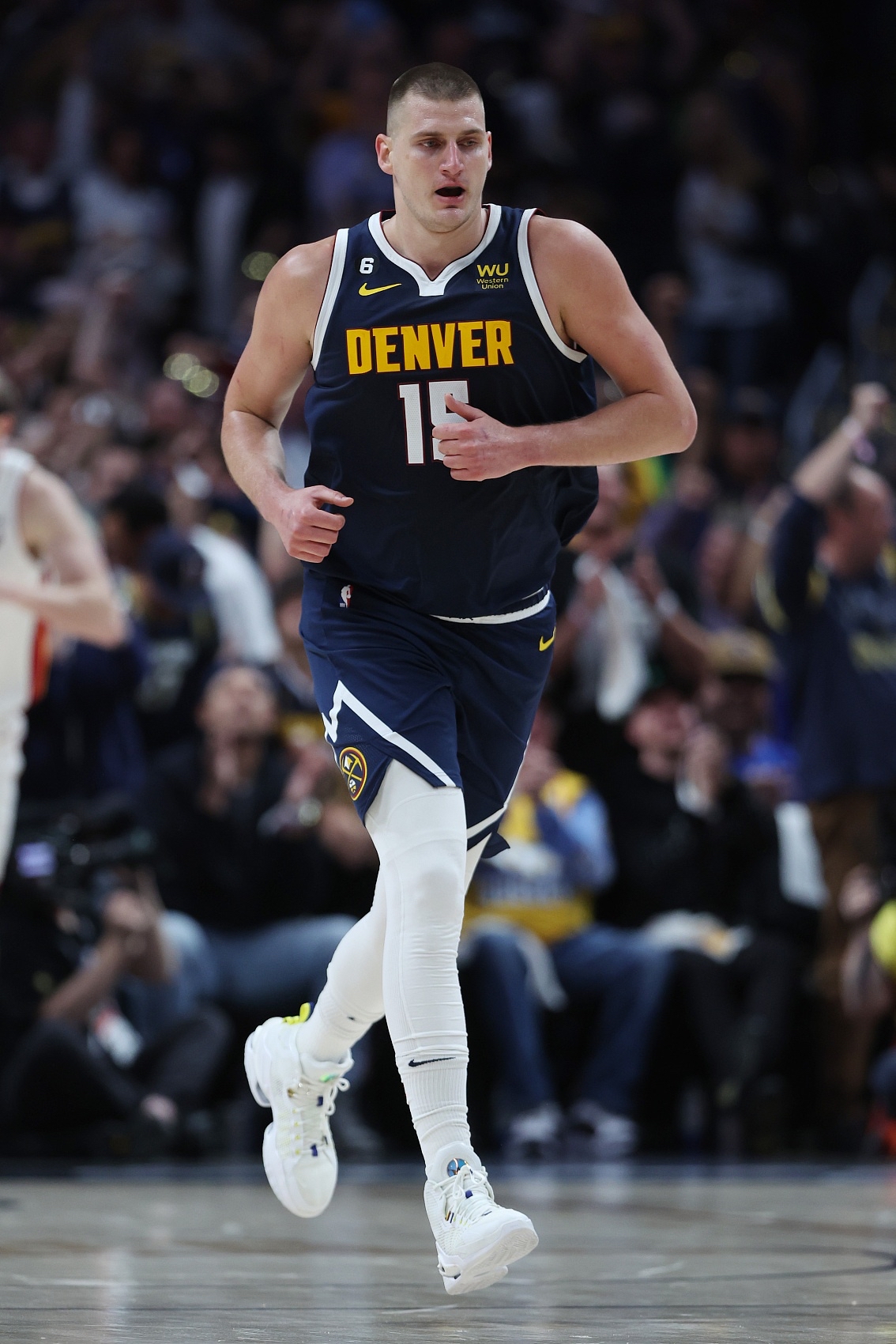 包含森林狼负于掘金雪上加霜的词条