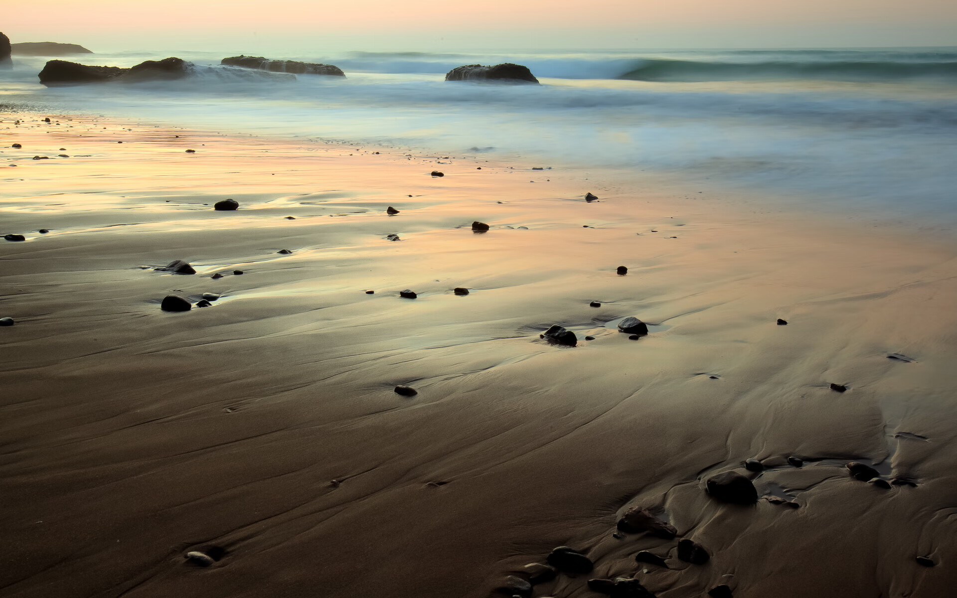 布伦森天神下凡30分血洗！热火主场踏平广厦，比赛三节进入垃圾时间