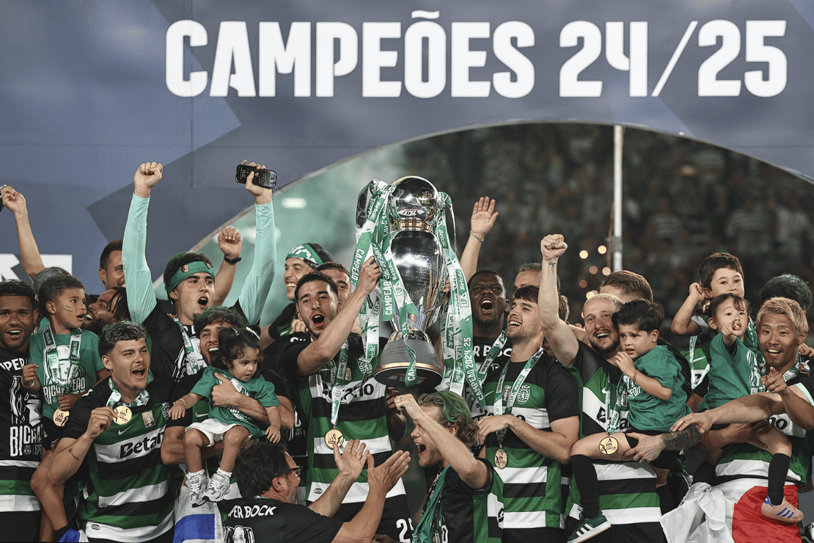 欧冠决赛焦点战，墨西哥强势拿下尼日利亚