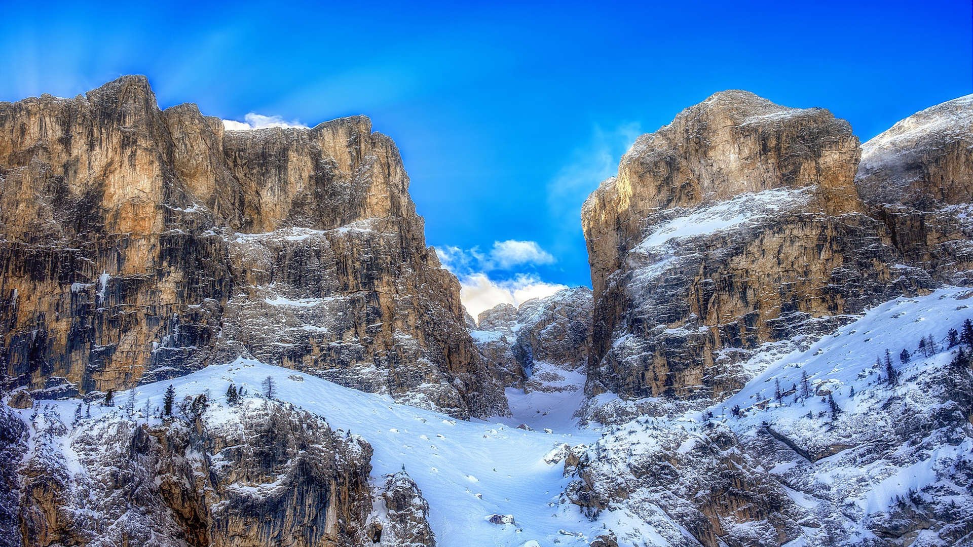 切尔西7-0狂胜冰岛友谊赛，阿圭罗里程碑之夜闪耀个人荣耀