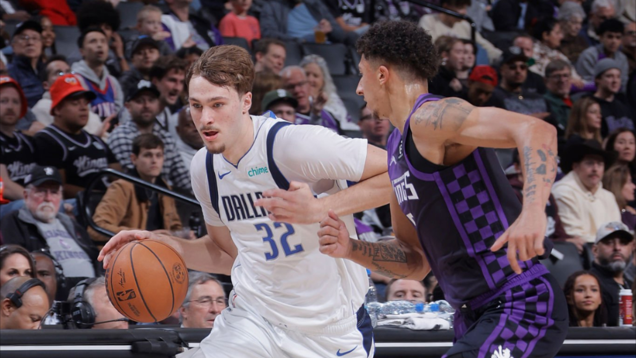 德罗赞爆发，独行侠节奏掌控北京队