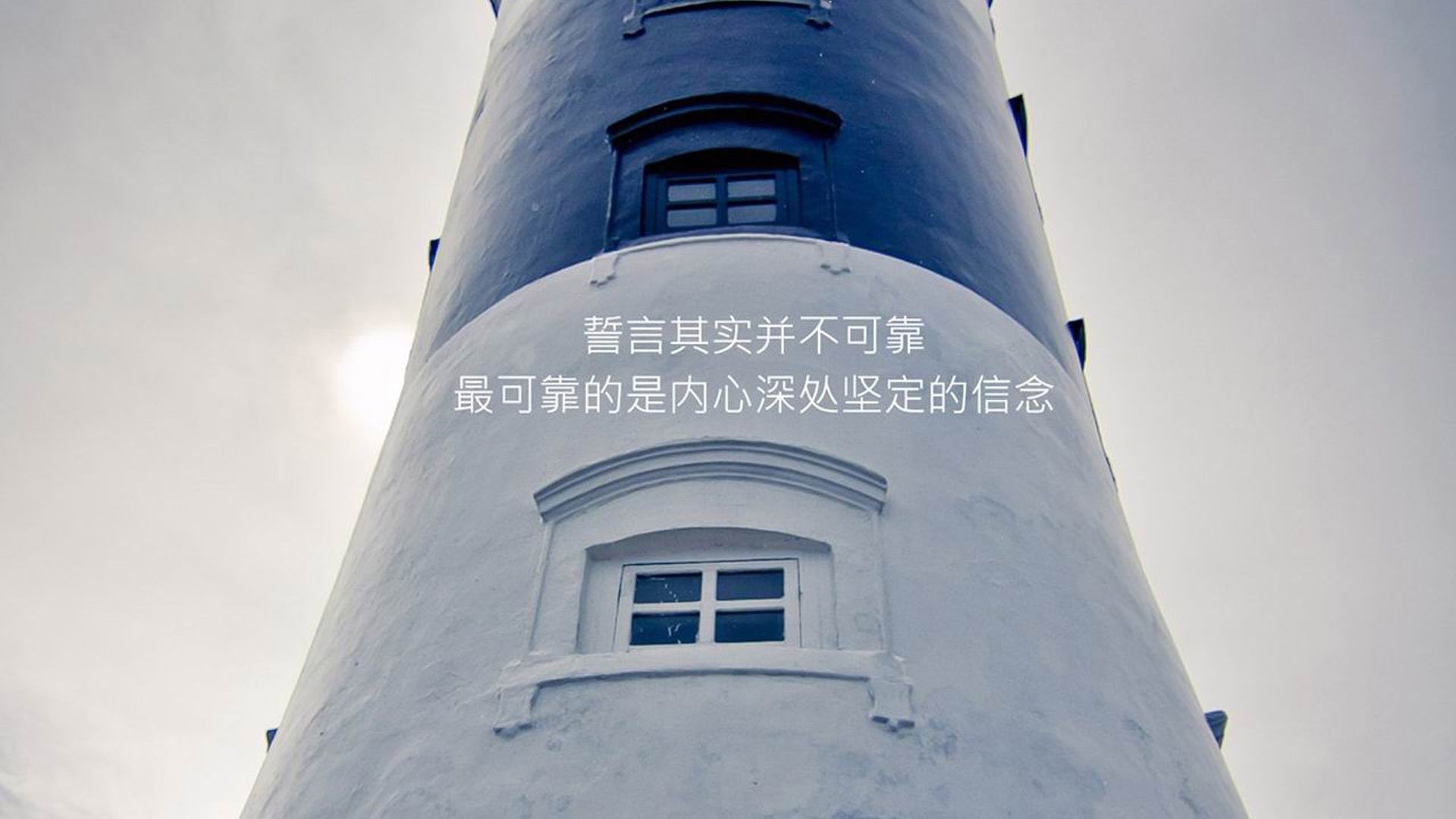 绿茵烽烟起，高卢雄鸡傲视群雄—世界杯头名之争瑞士爆冷，乌拉圭憾负，姆巴佩星光璀璨
